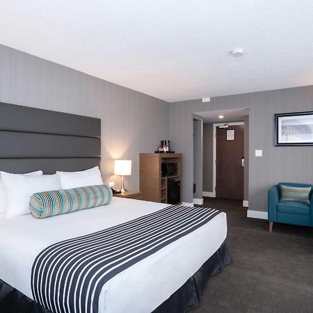 Sandman Signature Calgary Downtown Hotel מראה חיצוני תמונה
