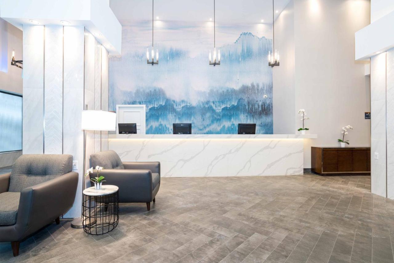 Sandman Signature Calgary Downtown Hotel מראה חיצוני תמונה