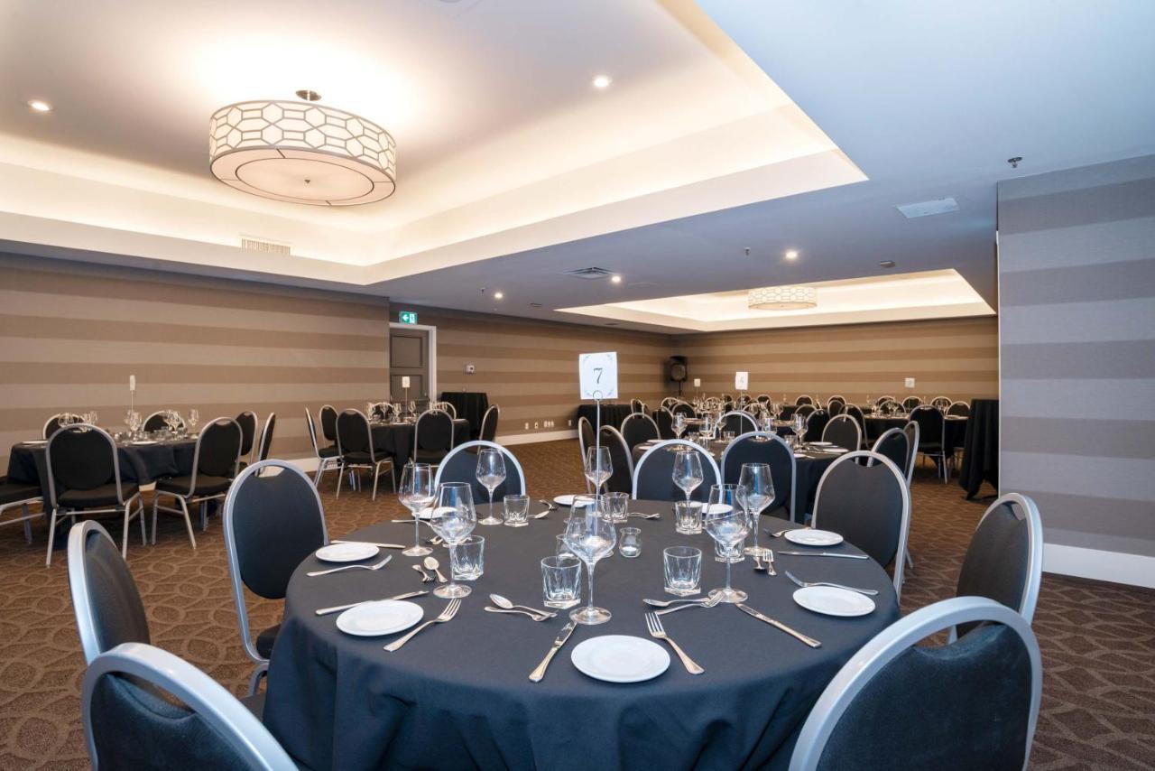 Sandman Signature Calgary Downtown Hotel מראה חיצוני תמונה