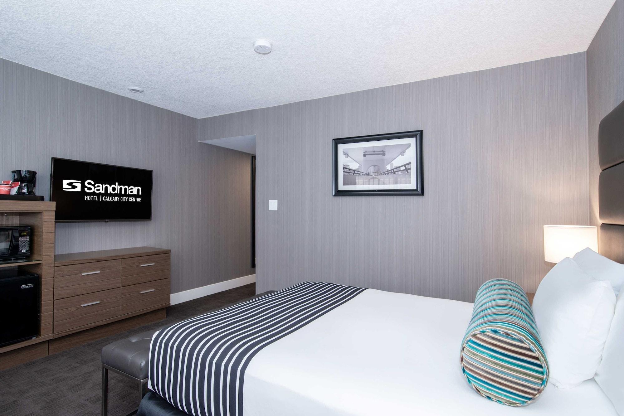 Sandman Signature Calgary Downtown Hotel מראה חיצוני תמונה