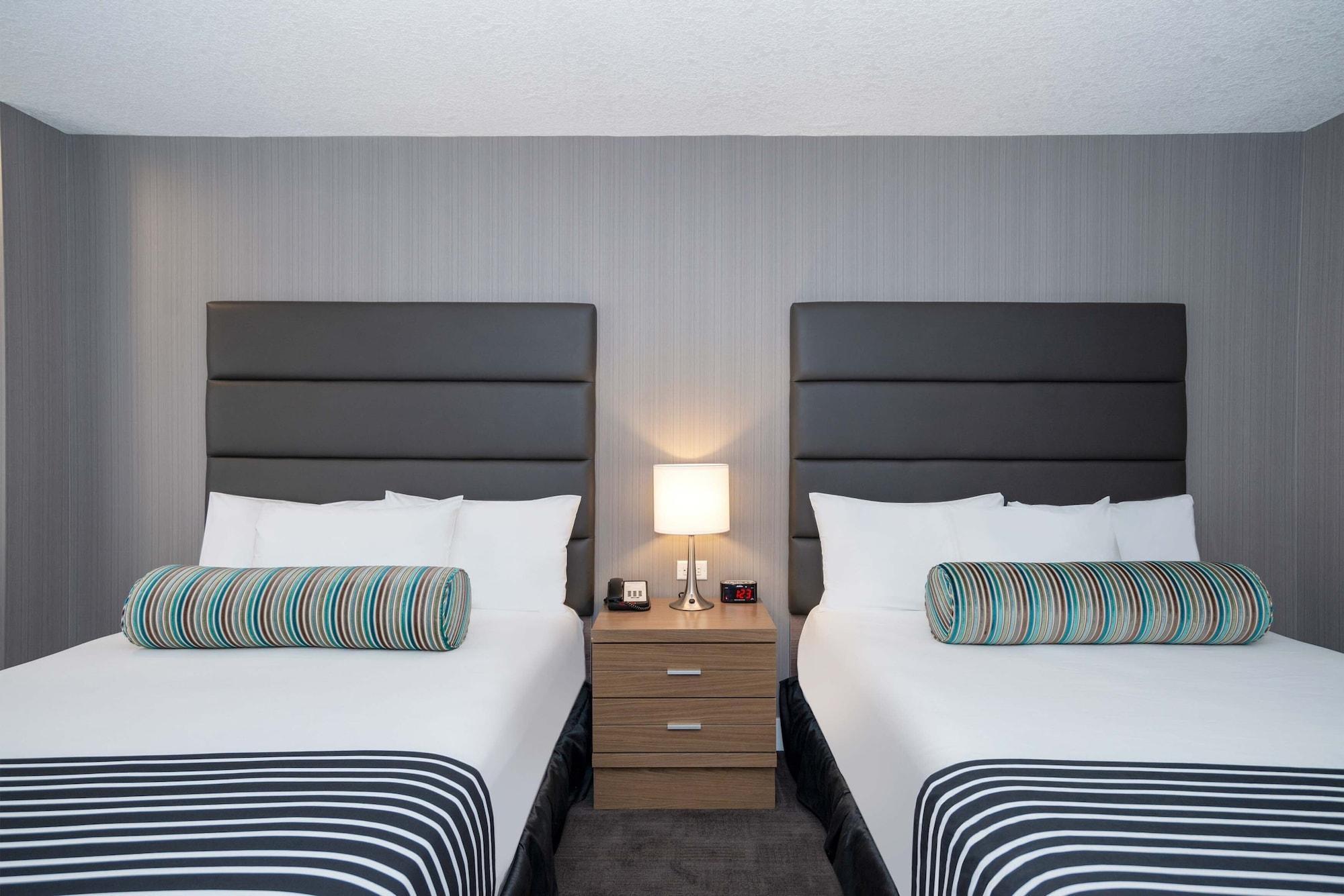 Sandman Signature Calgary Downtown Hotel מראה חיצוני תמונה