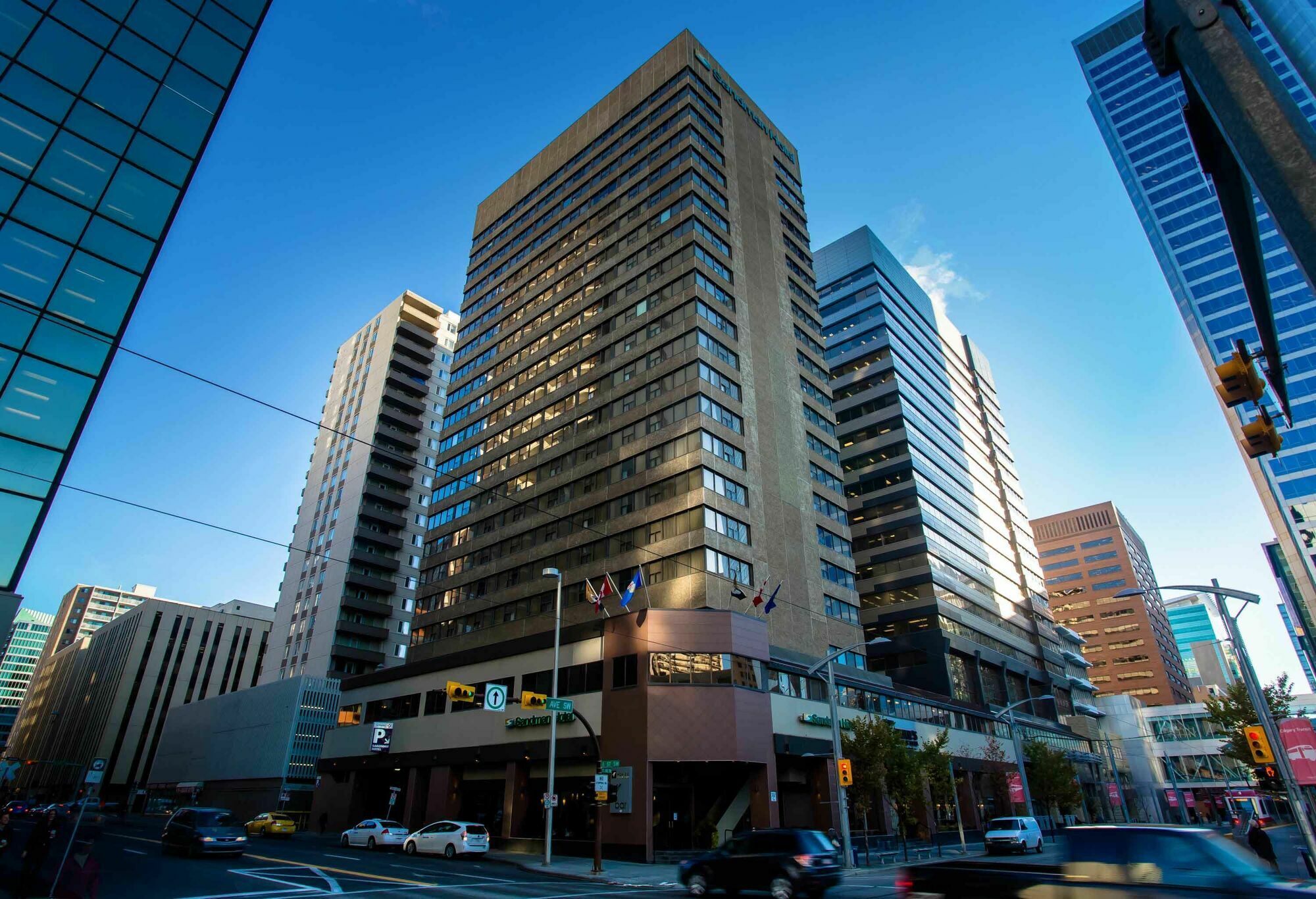 Sandman Signature Calgary Downtown Hotel מראה חיצוני תמונה