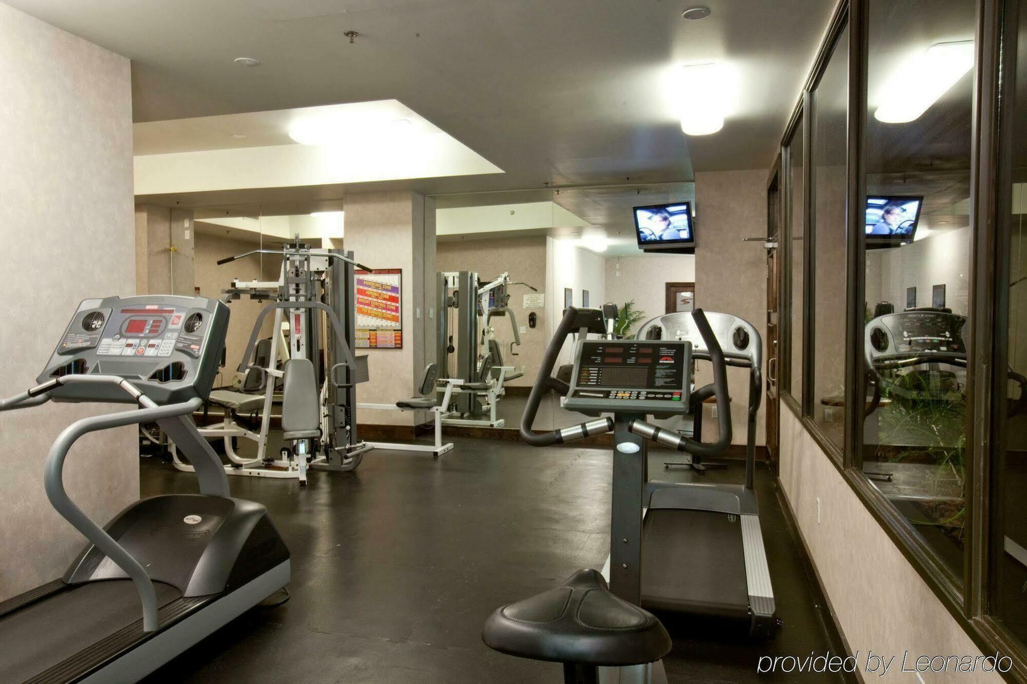 Sandman Signature Calgary Downtown Hotel מראה חיצוני תמונה
